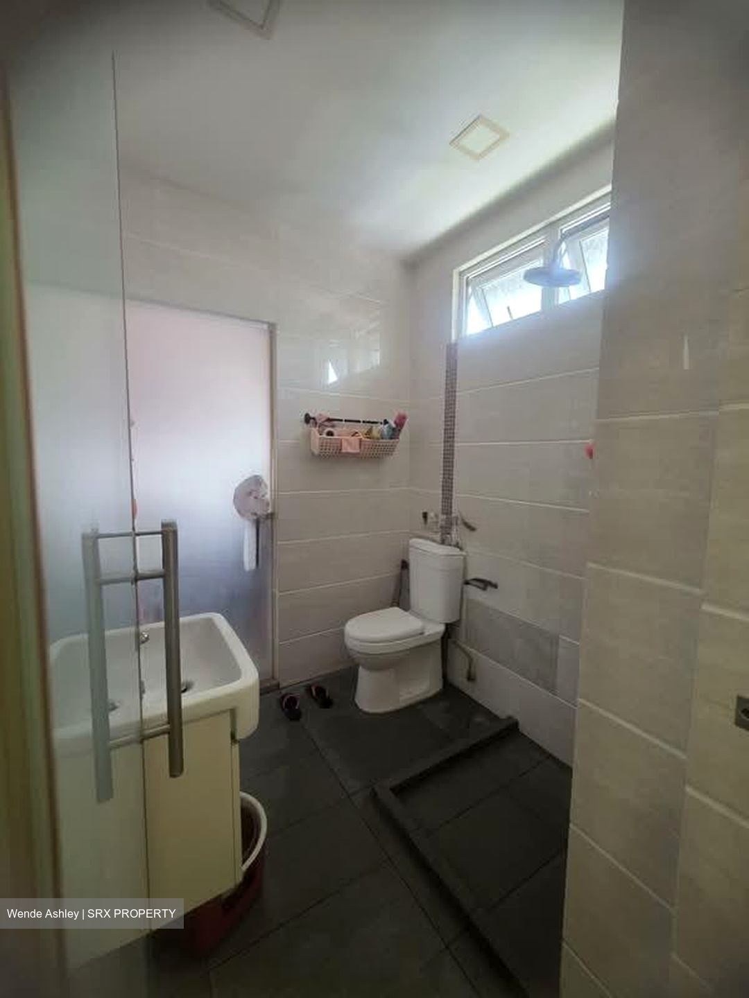 Charlton Residences (D19), Terrace #572062481